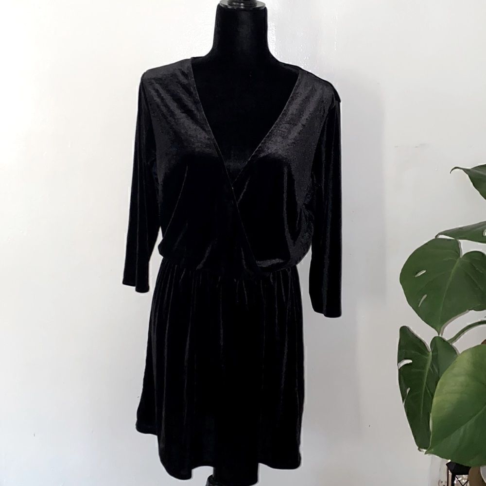 H&M Black velvet dress  